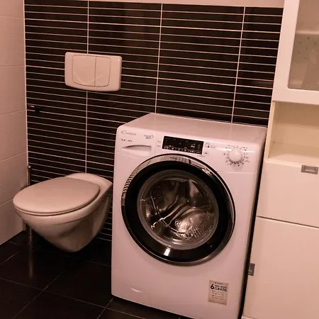 Apartment Ema *