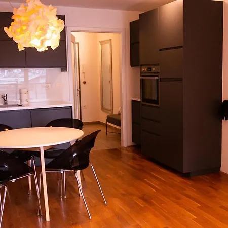 Ema Apartment